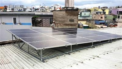 Lắp đặt điện năng lượng mặt trời cho nhà xưởng