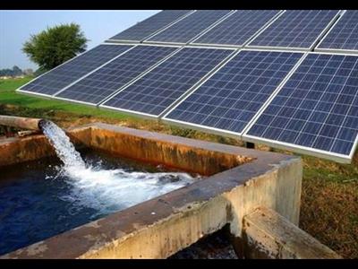 Hệ thống bơm nước dùng điện năng lượng mặt trời
